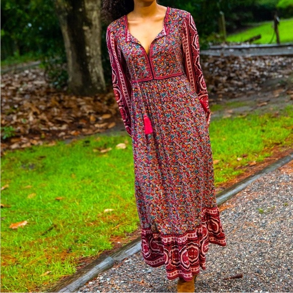 NATURAL LIFE Dresses & Skirts - NATURAL LIFE - Burgundy Floral Maxi Dress with Pink Tassel (Large)